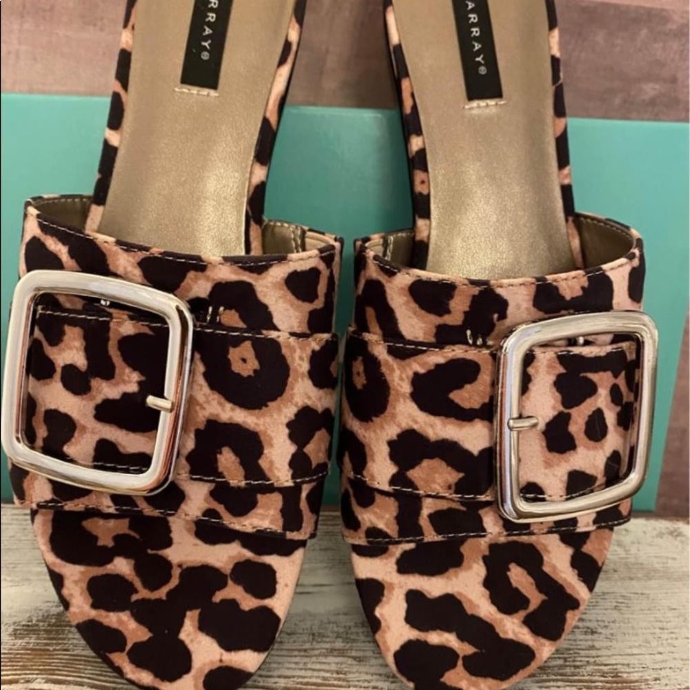 NEW ARRAY SLIDES SANDALS SZ 6.5